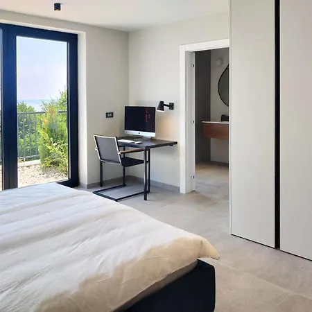 Opatija Sky, For 10 With Panoramic Sea View * Donji Rukavac